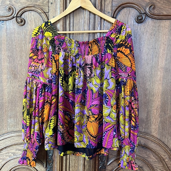 Anthropologie Alexandra Farmer Puff Sleeved Blouse Butterflies - Picture 13 of 15